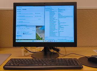 Lenovo IdeaCentre AIO 330-200gM Negro