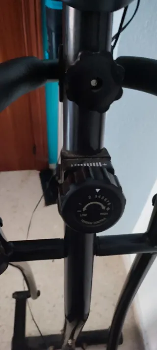 Elíptica casi nueva a pilas