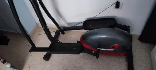 Elíptica casi nueva a pilas