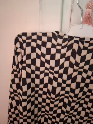 Blusa Lefties geométrica M