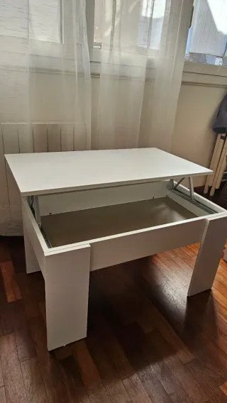 Mesa de centro blanca de madera