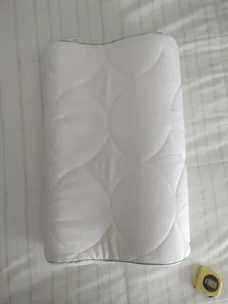 Almohada ergonómica blanca