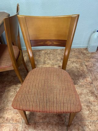 Mesa de comedor extensible de madera