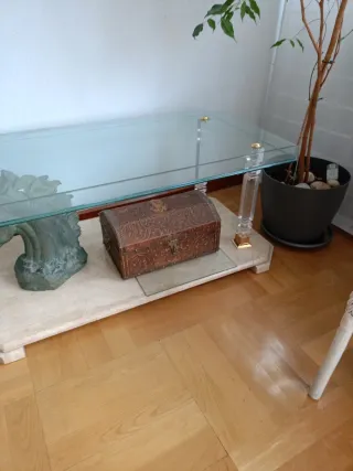 Mesa centro cristal y piedra