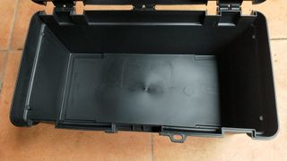 Caja de herramientas Black&Decker 16