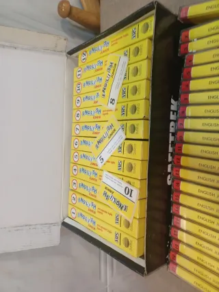 Corso inglese junior con nastri VHS