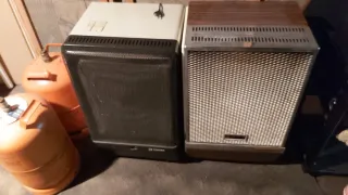 Estufa de gas beige y marrón