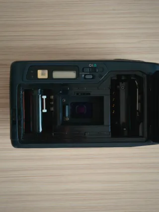 Pentax ZOOM 60 - Cámara Analógica Compacta