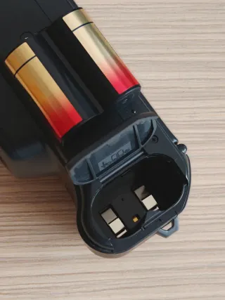 Pentax ZOOM 60 - Cámara Analógica Compacta