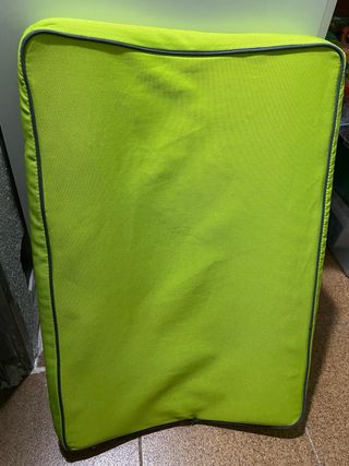 Contenedor para pañales y recambios