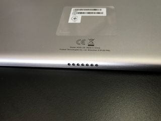 Huawei MediaPad T3 10 Gris. Incluye ranura Sim.