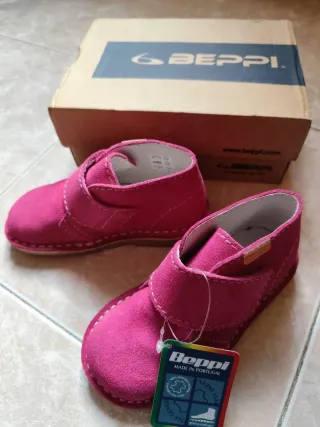 Botines niña Beppi fucsia velcro