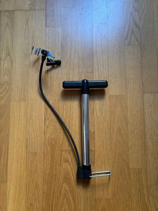 Bomba de pie para bicicleta
