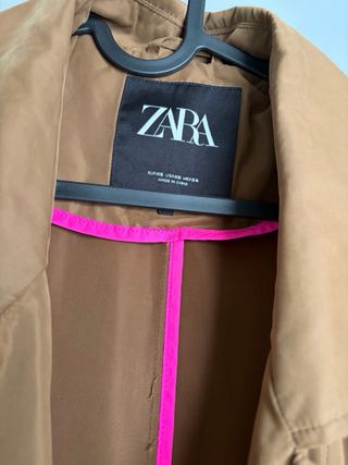 Gabardina Zara Marrón