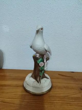 Figura Paloma