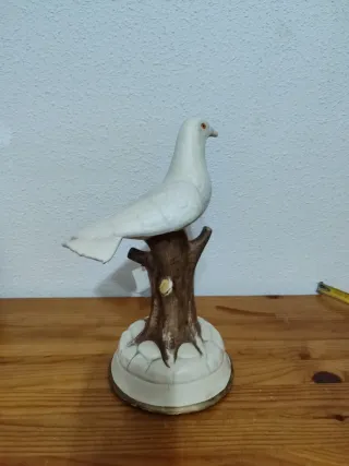 Figura Paloma