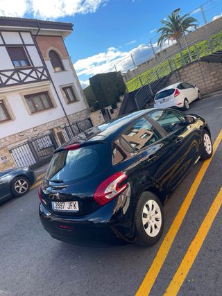 Peugeot 208 like