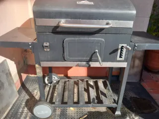 Barbacoa de carbón.