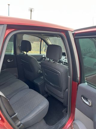 Renault Scenic 1.9 dci