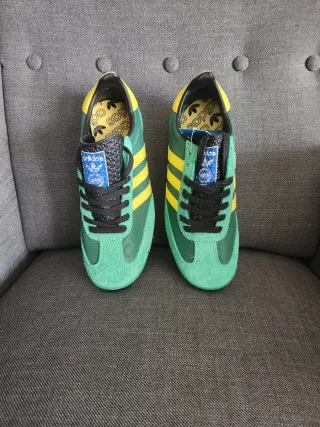 Zapatillas Adidas SL72 Talla 40 Verde/Amarillo.