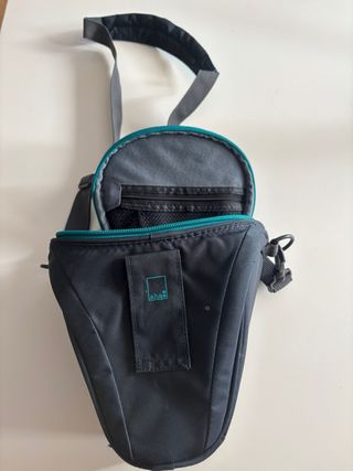 Funda cámara réflex.