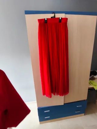 Vestido rojo escotado
