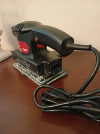 Lijadora orbital 135W