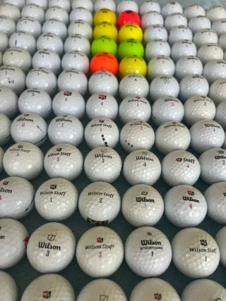 134 BOLAS DE GOLF WILSON STAFF Y WILSON