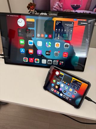 UPERFECT Pantalla Táctil Portátil 21.5