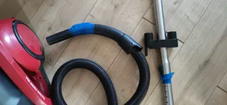 Aspiradora Cyclonic 2000 Max Roja