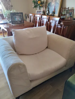 2 Sillones Beige Pluma de Oca. 60 euros cada uno