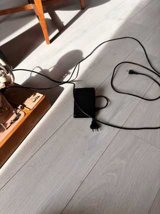 Máquina de coser SINGER 801Z automática