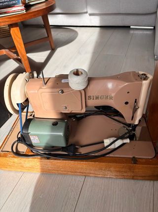 Máquina de coser SINGER 801Z automática