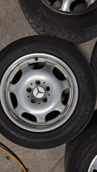 Llantas Mercedes W220