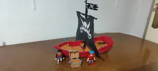 Barco Pirata Playmobil con Accesorios