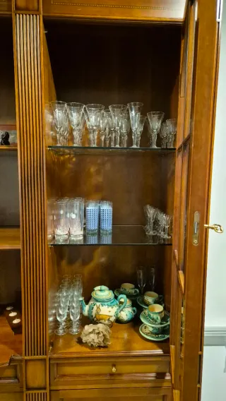 Mueble comedor madera maciza cerezo