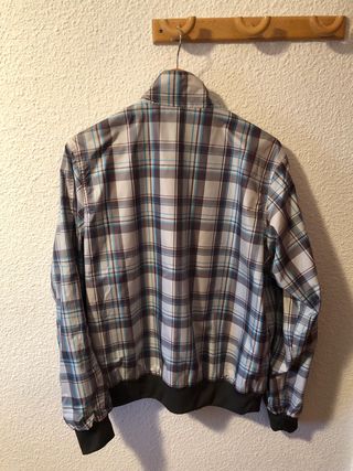 Chaqueta Nike reversible gris y multicolor Talla M