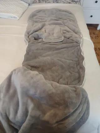 Saco para carrito de bebé con estampado de mapache