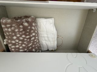 Mueble cambiador con bañera