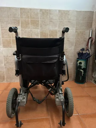 Silla de ruedas eléctrica medicalpro seminueva