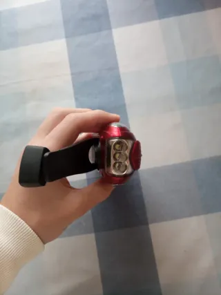 Linterna Carrefour Roja y Plateada