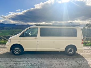 Volkswagen T5 Long Caravelle Camper 2009 Furgoneta
