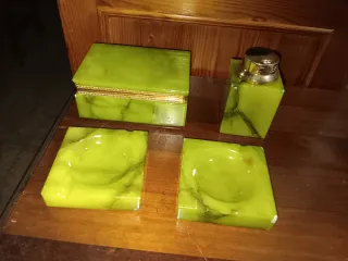 Juego de mármol verde ónix