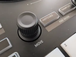 Controladora Traktor S3 de 4 canales+flight case