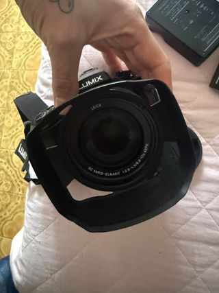 Panasonic Lumix DMC-FZ2000 Manuale Base