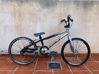 Bicicleta BMX Race GT Talla Micro