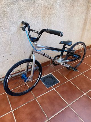 Bicicleta BMX Race GT Talla Micro