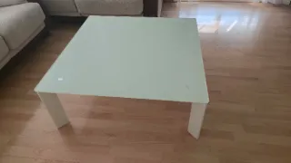 Mesa de centro de cristal blanca