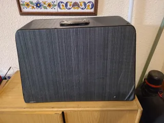 Máquina de coser Singer años 60