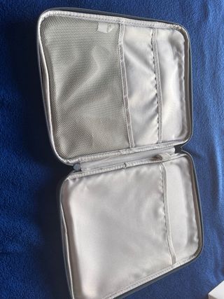 iPad 10ª Gen 256GB + Teclado y Lápiz